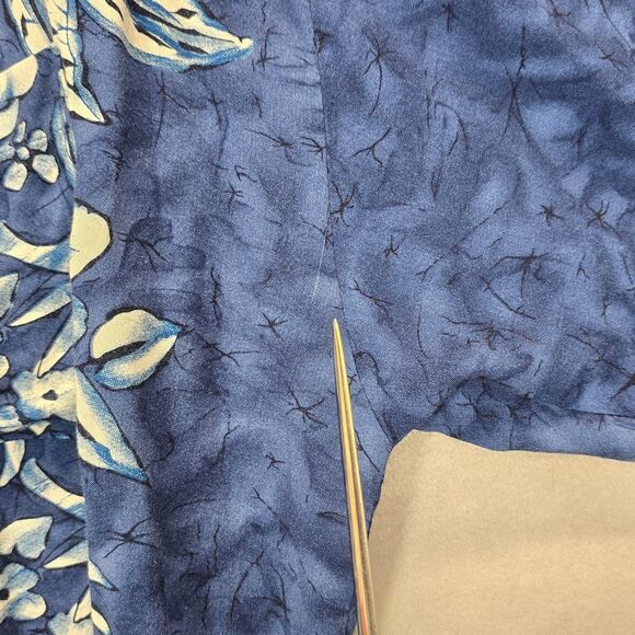 Hawaiian Rayon Shirt Mens XL Blue Aloha Floral Pineapple Connection - Picture 6 of 12